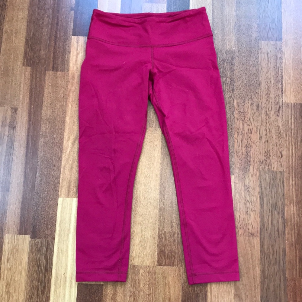 Lululemon Wunder Under Crop